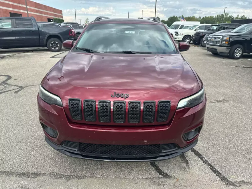 2019 Jeep Cherokee Altitude photo 1