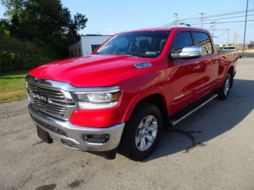 2019 Ram 1500 Laramie photo 1