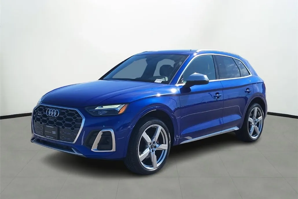 2022 Audi SQ5 Premium photo 1