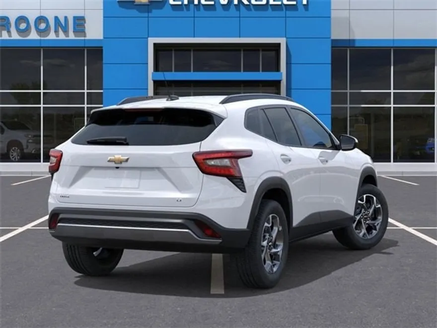 2026 Chevrolet Trax LT photo 1