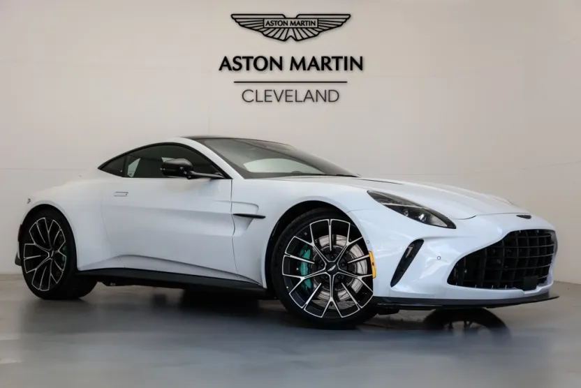 2025 Aston Martin Vantage AM6 photo 1