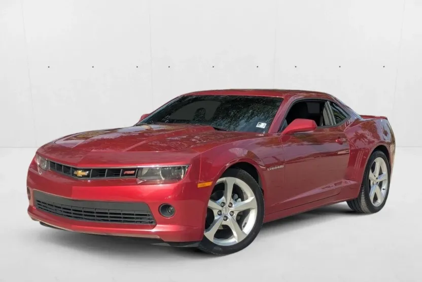 2015 Chevrolet Camaro 1LT Coupe photo 1