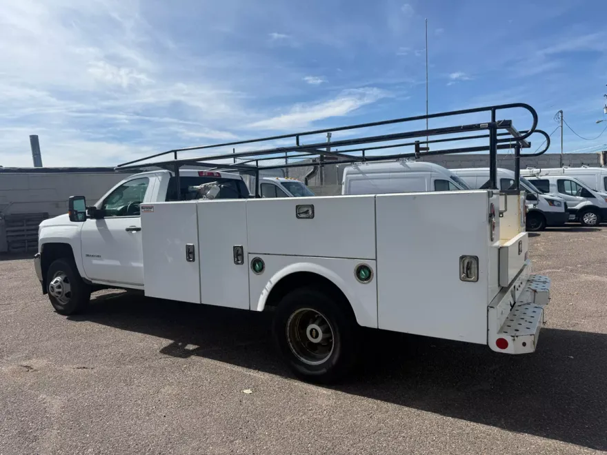 2019 Chevrolet Silverado Work Truck Base photo 1