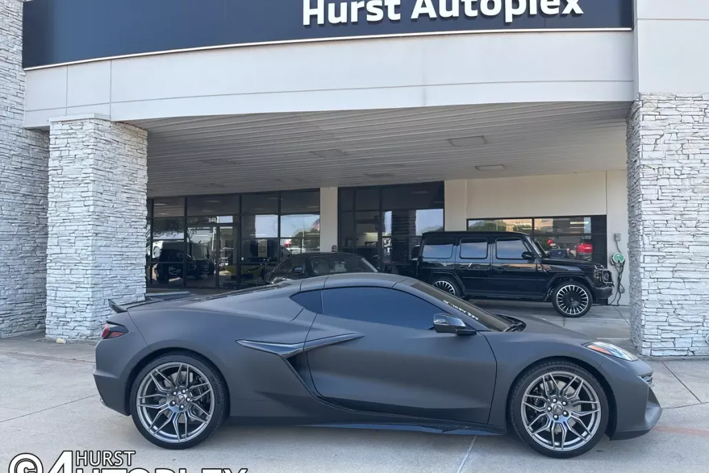 2025 Chevrolet Corvette Z06 3LZ photo 1