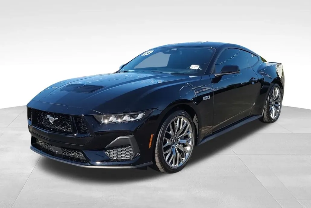 2024 Ford Mustang GT Premium photo 1