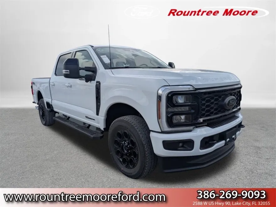 2026 Ford F-250 Lariat photo 1