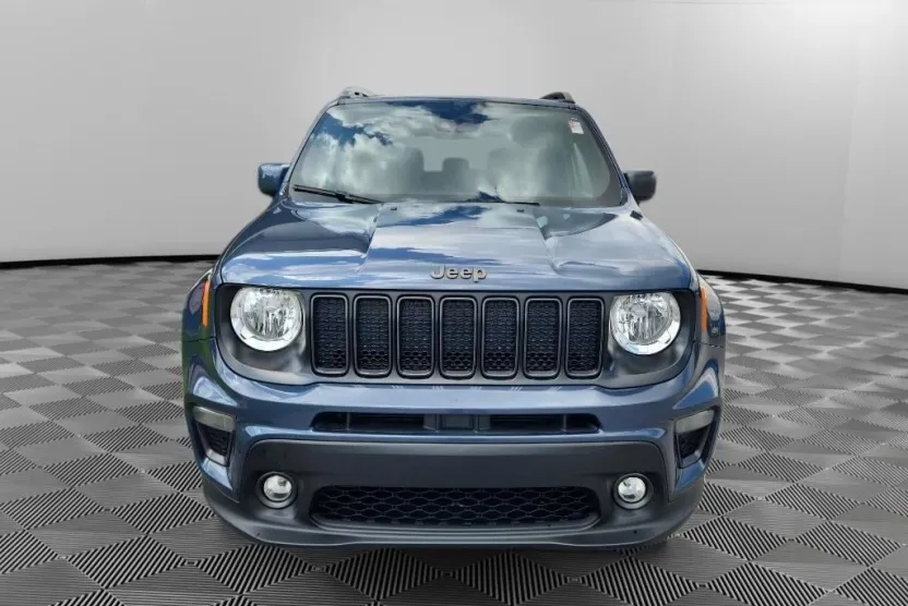 2021 Jeep Renegade Latitude photo 1