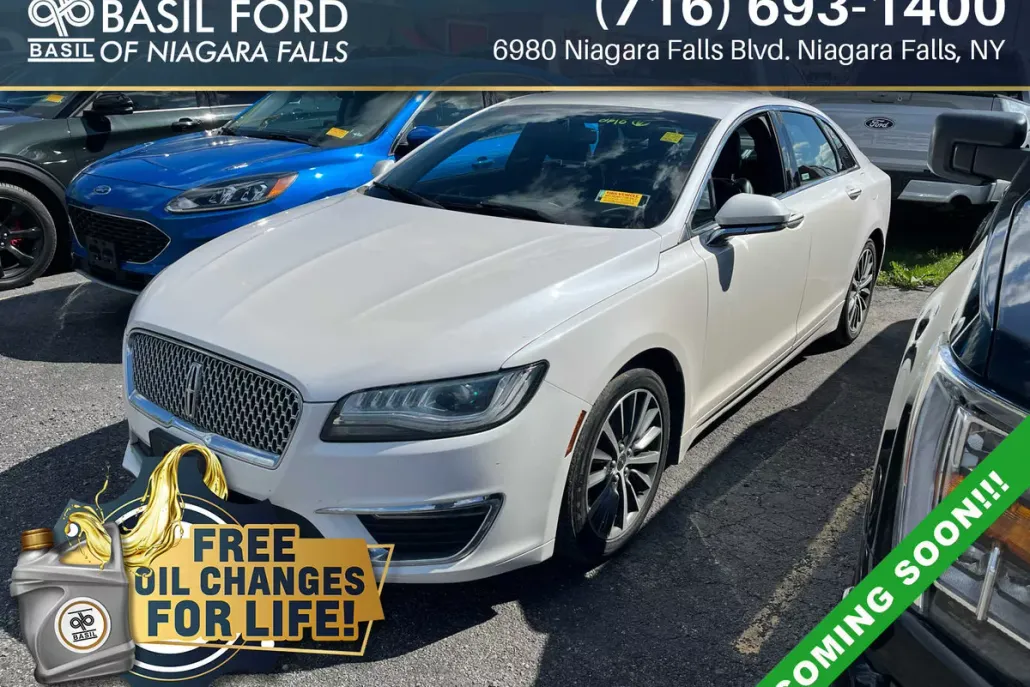 2017 Lincoln MKZ Premiere photo 1