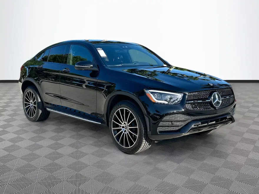 2022 Mercedes Benz GLC 300 4MATIC photo 1