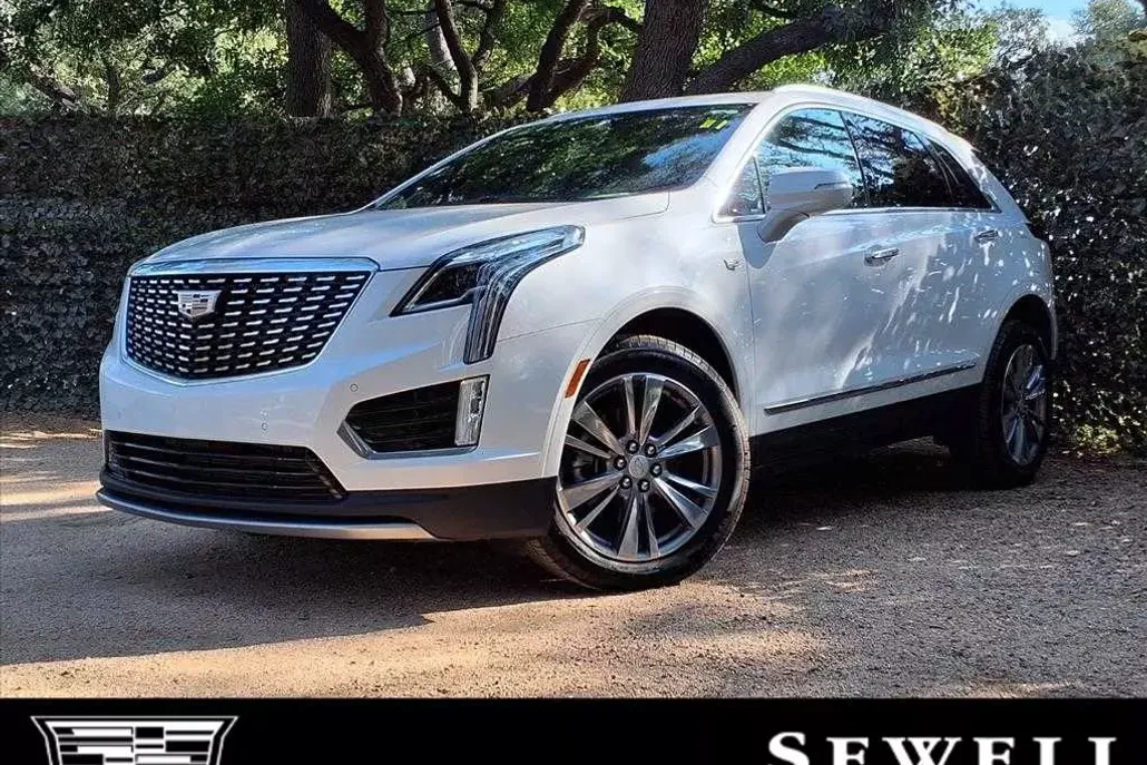 2025 Cadillac XT5 Premium Luxury photo 1