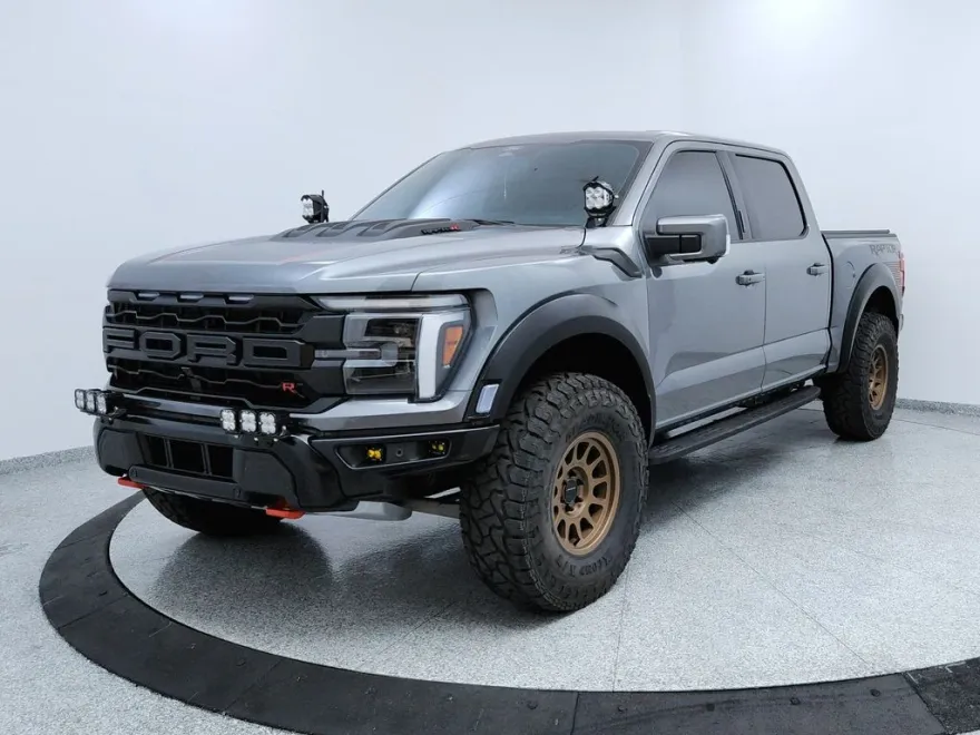2024 Ford F-150 Raptor photo 1