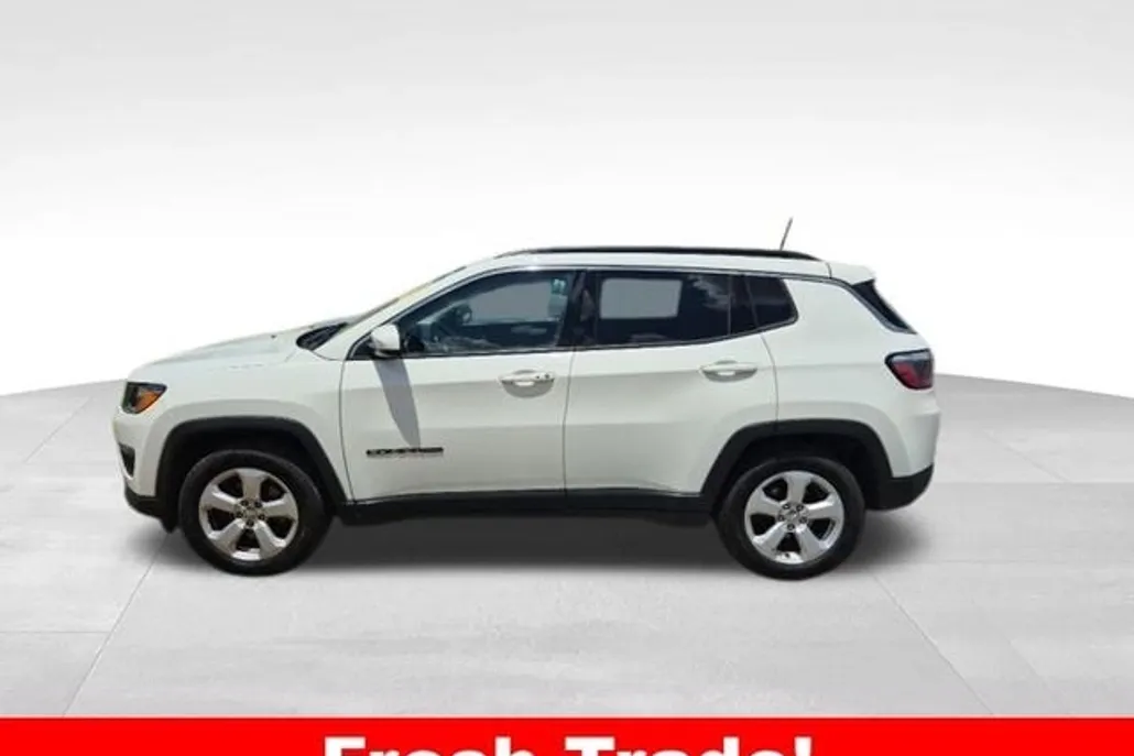 2018 Jeep Compass Latitude photo 1