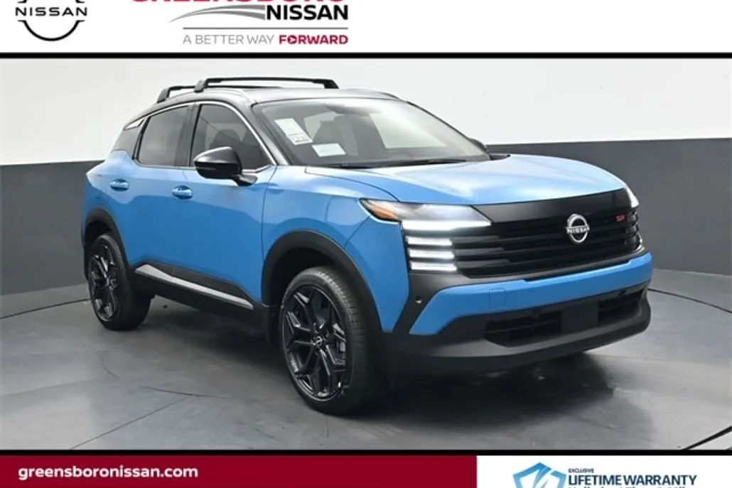 2026 Nissan Kicks SR photo 1