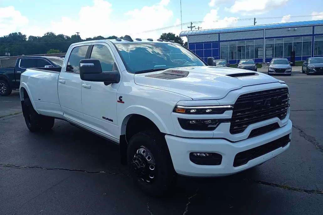 2025 Ram 3500 Limited photo 1