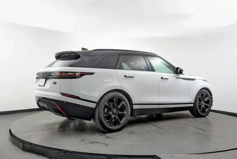2021 Land Rover Range Rover Velar R-Dynamic S photo 1
