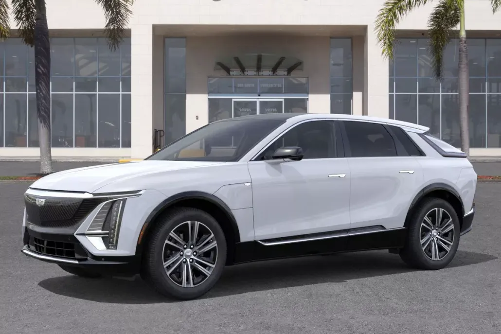 2026 Cadillac Lyriq Luxury photo 1