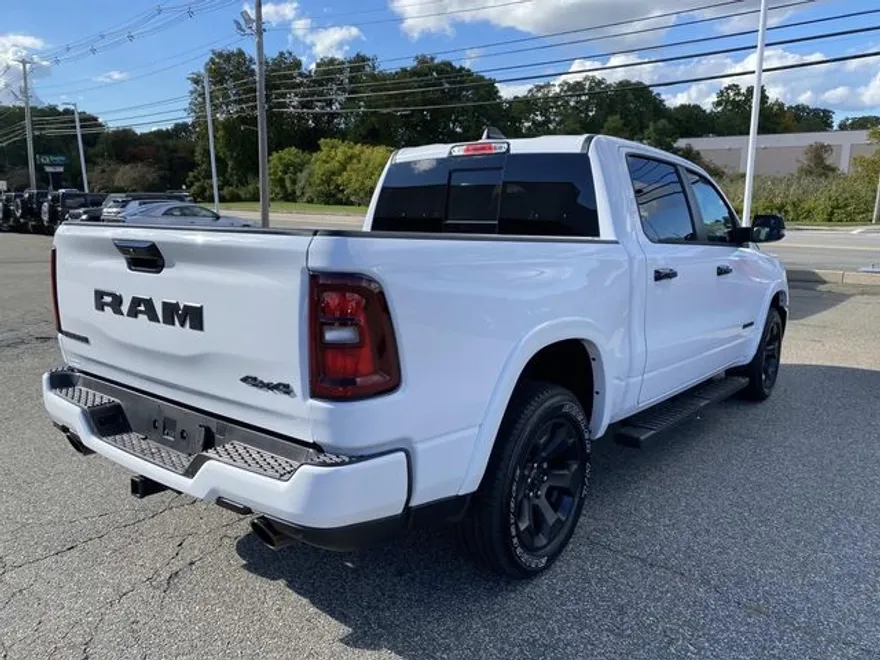2025 Ram 1500 Big Horn photo 2