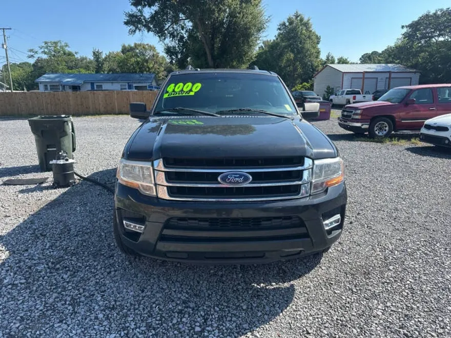 2015 Ford Expedition EL XLT photo 1
