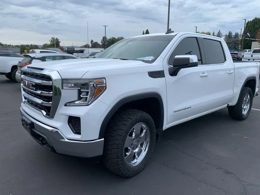 2020 Gmc Sierra 1500 SLE photo 1