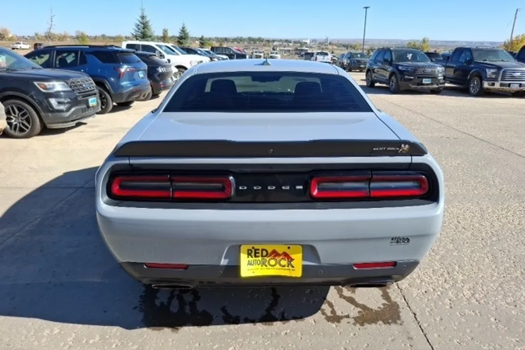 2021 Dodge Challenger R/T Scat Pack photo 1
