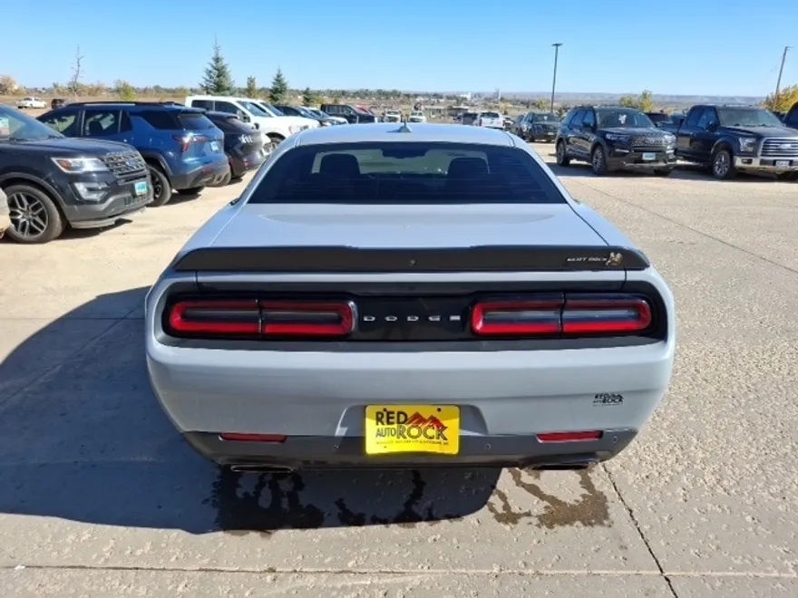 2021 Dodge Challenger R/T Scat Pack photo 1