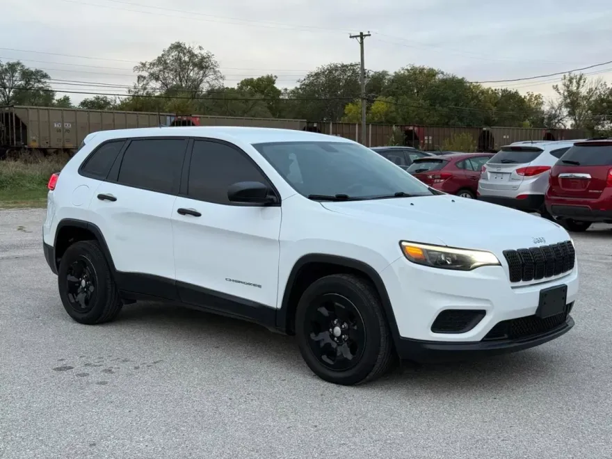 2020 Jeep Cherokee Lux Sport photo 1