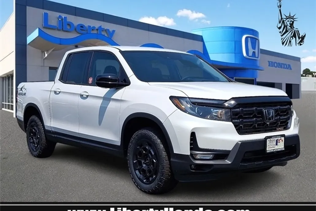 2025 Honda Ridgeline Sport photo 1