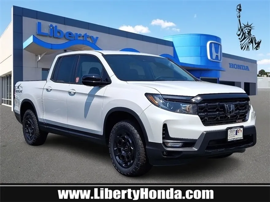 2025 Honda Ridgeline Sport photo 1