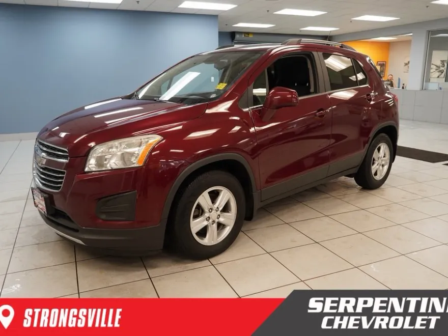 2016 Chevrolet Trax LT photo 1
