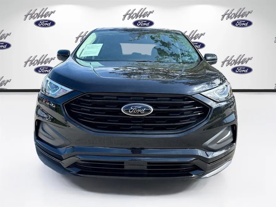 2024 Ford Edge SE photo 1