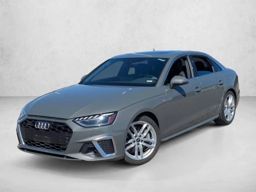 2023 Audi A4 S line Quattro Premium Plus photo 1