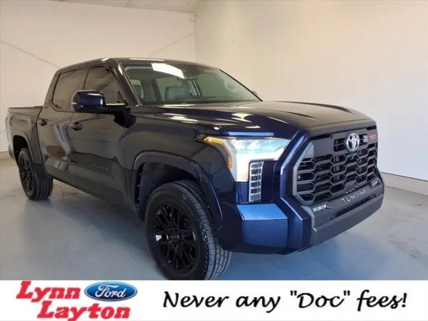2023 Toyota Tundra SR5 photo 1