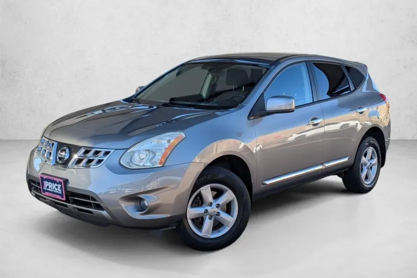 2013 Nissan Rogue photo 1
