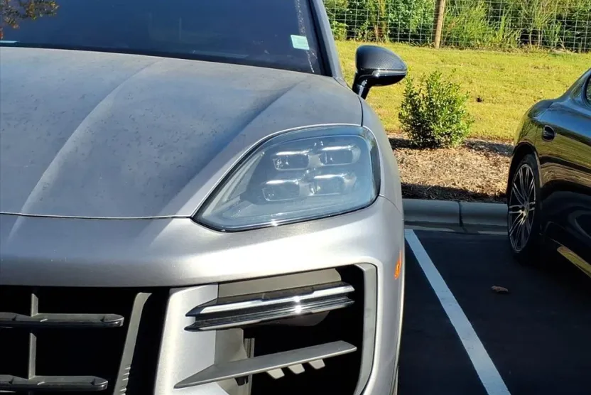 2024 Porsche Cayenne Turbo GT photo 1