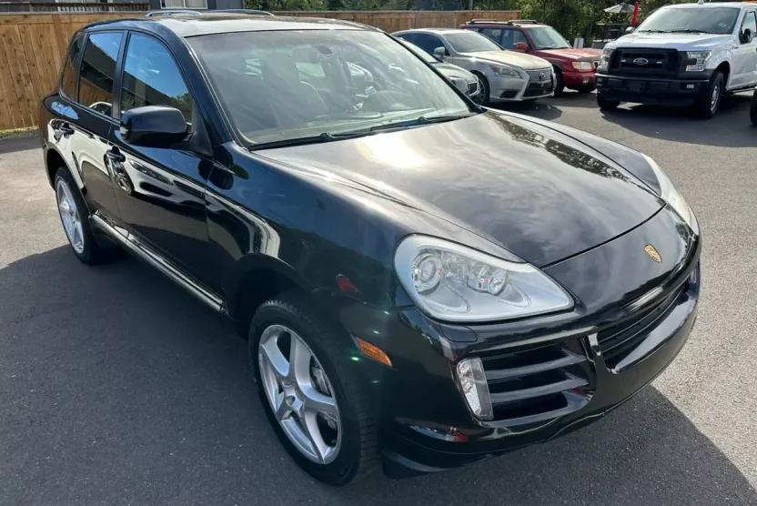 2008 Porsche Cayenne S photo 1