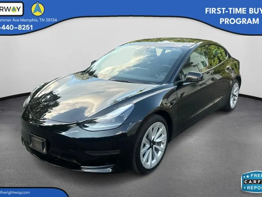 2021 Tesla Model 3 Standard Range Plus photo 1