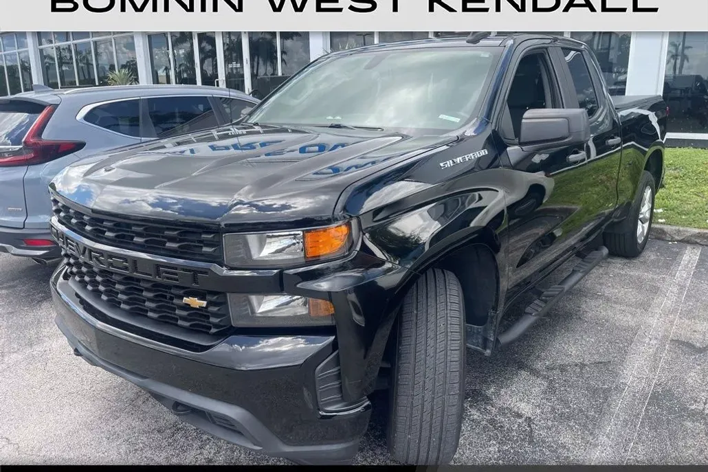 2021 Chevrolet Silverado 1500 Custom photo 1