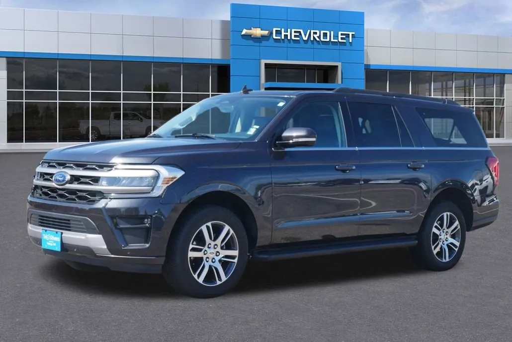 2024 Ford Expedition MAX XLT photo 1