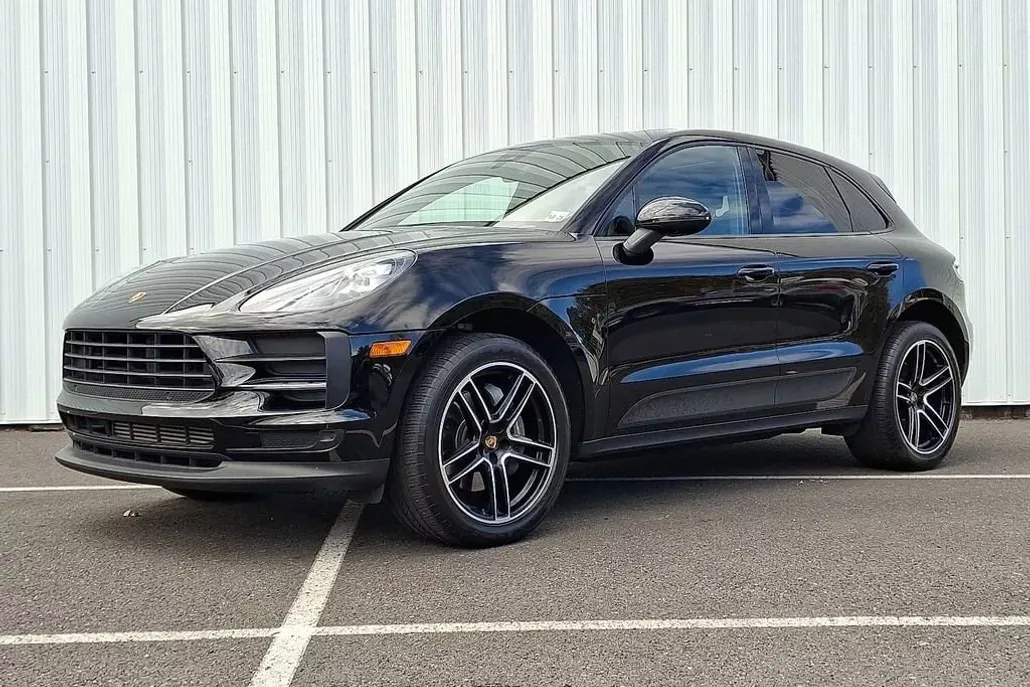 2021 Porsche Macan Base photo 1