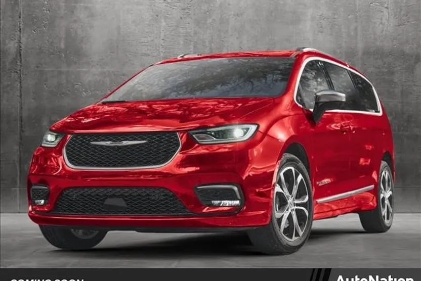 2025 Chrysler Pacifica Pinnacle photo 1