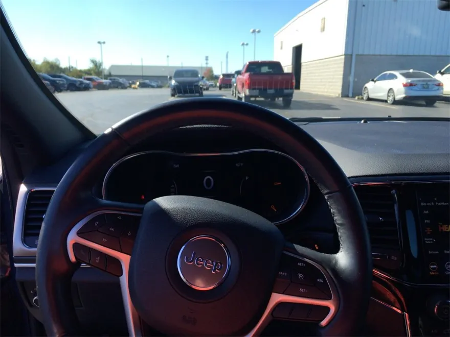 2020 Jeep Grand Cherokee Limited photo 1