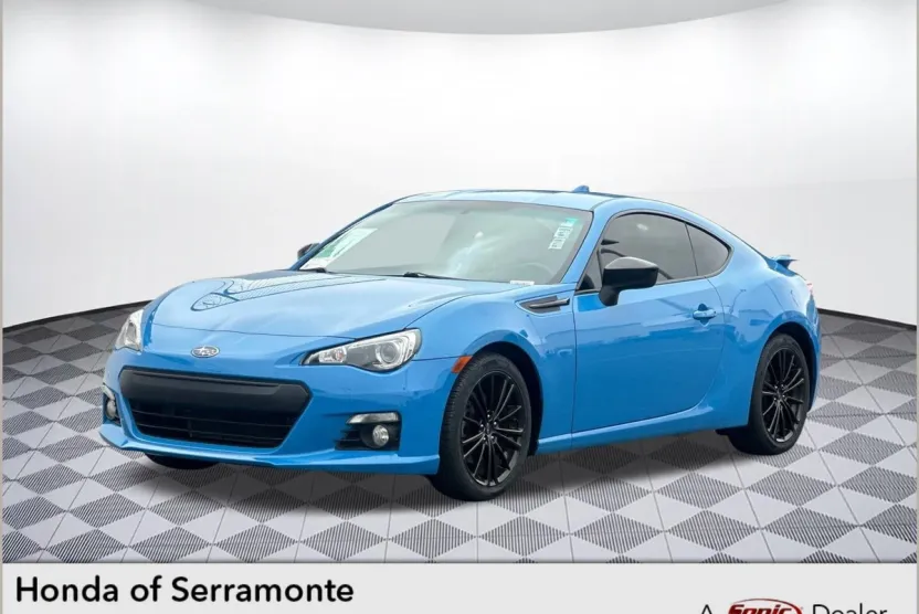 2016 Subaru BRZ photo 1
