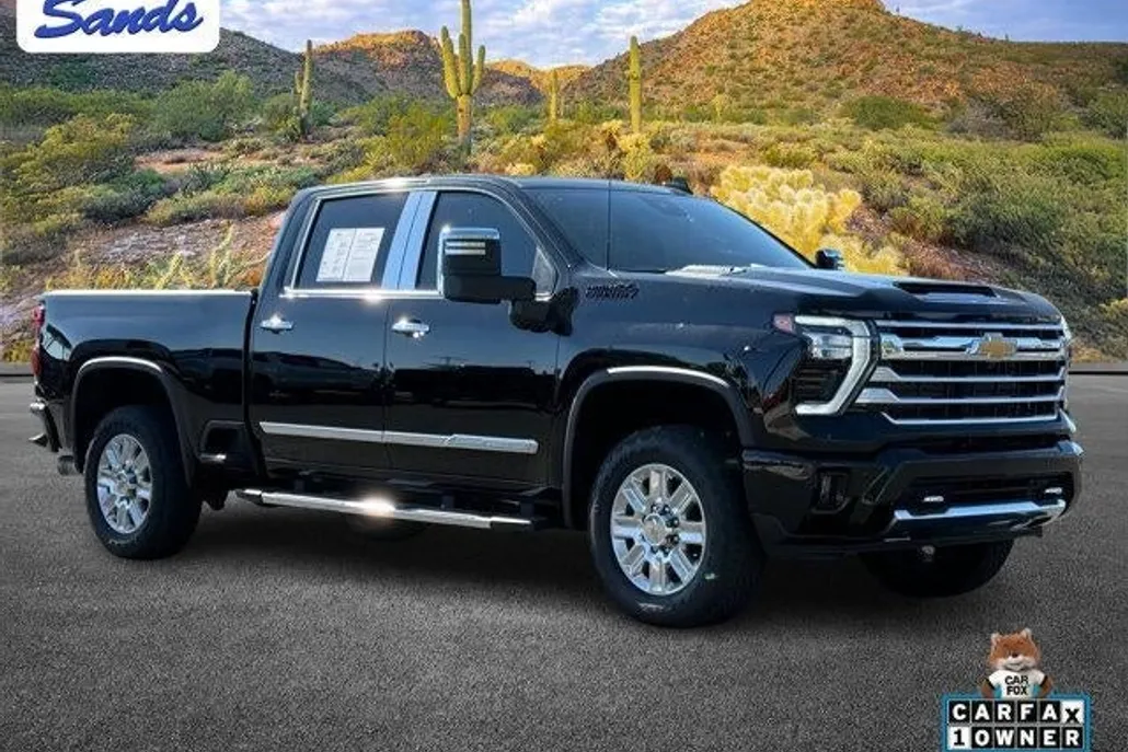 2024 Chevrolet Silverado 2500HD High Country photo 1