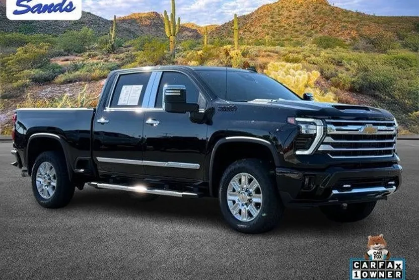 2024 Chevrolet Silverado 2500HD High Country photo 1