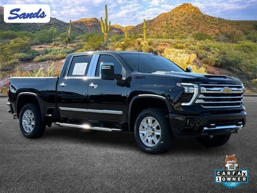 2024 Chevrolet Silverado 2500HD High Country photo 1