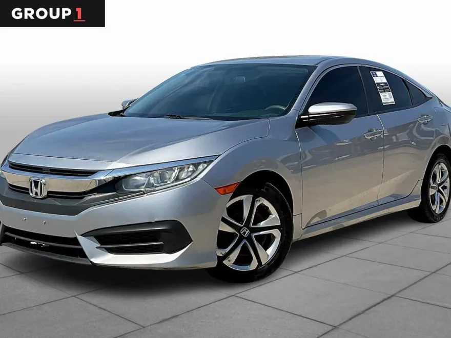 2016 Honda Civic LX photo 1
