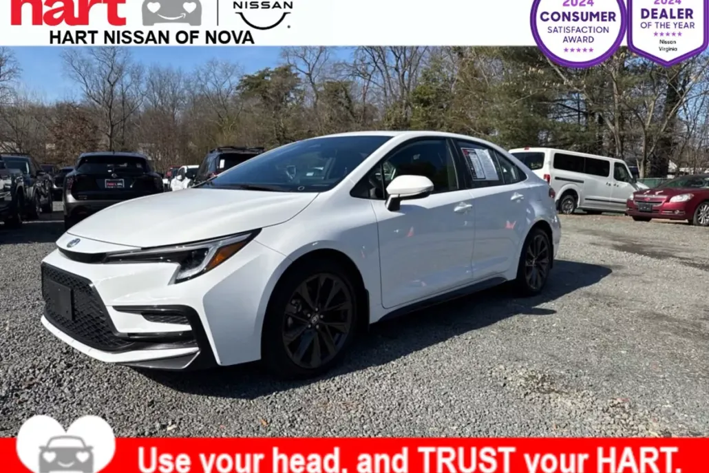 2024 Toyota Corolla SE Premium photo 1