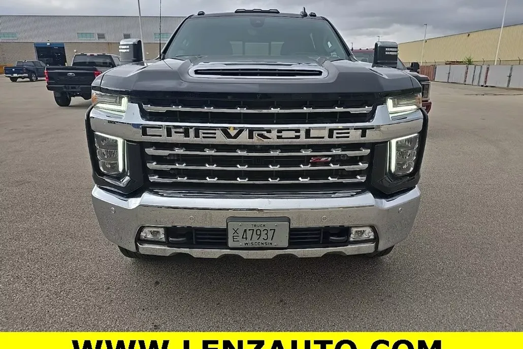 2023 Chevrolet Silverado 3500HD LTZ photo 1
