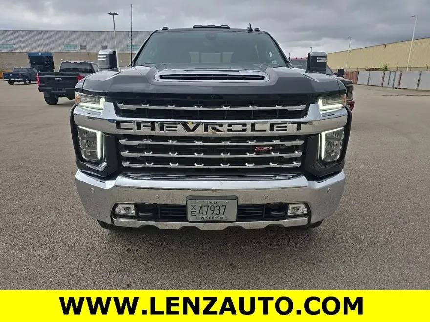 2023 Chevrolet Silverado 3500HD LTZ photo 1