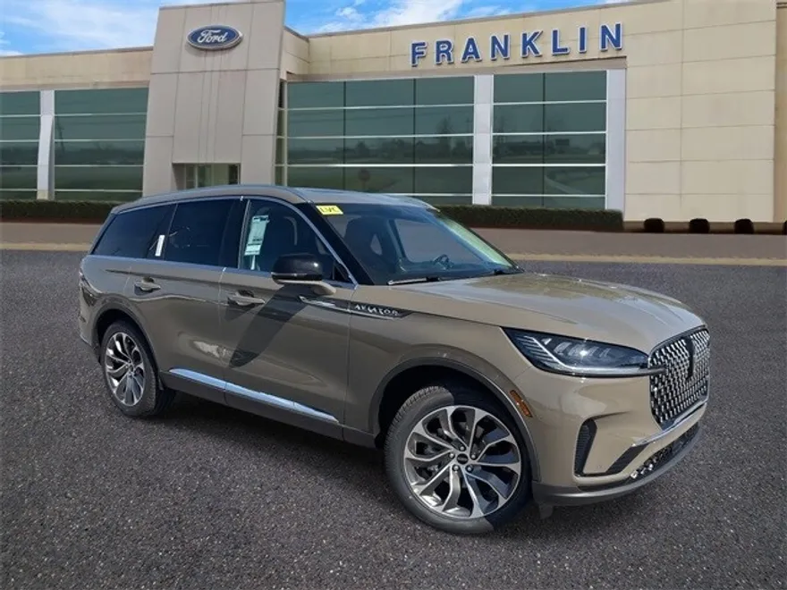 2025 Lincoln Aviator Premiere photo 1